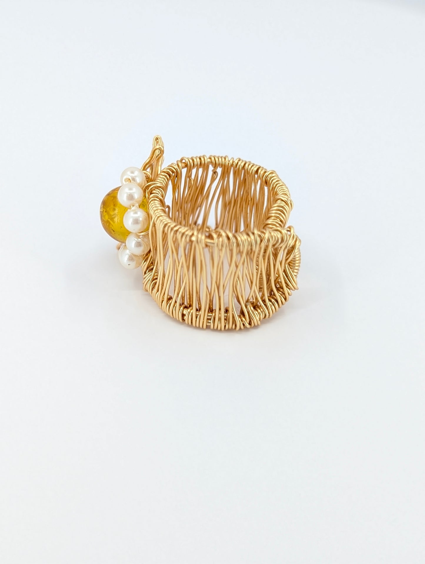 Sunset Half river pearl sunshine with amber ring