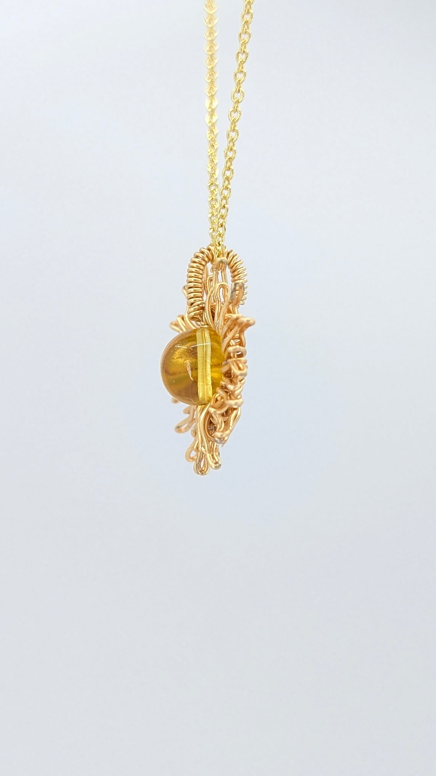 Amber Sunshine Necklace – Gold Tone (Light Rounded Amber)