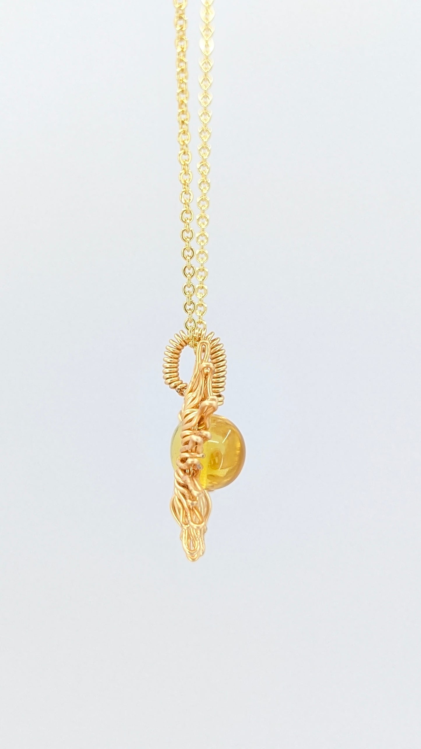 Amber Sunshine Necklace – Gold Tone (Light Rounded Amber)
