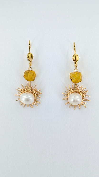 Honey drops Ambar with River pearl sunshine dangler earrings