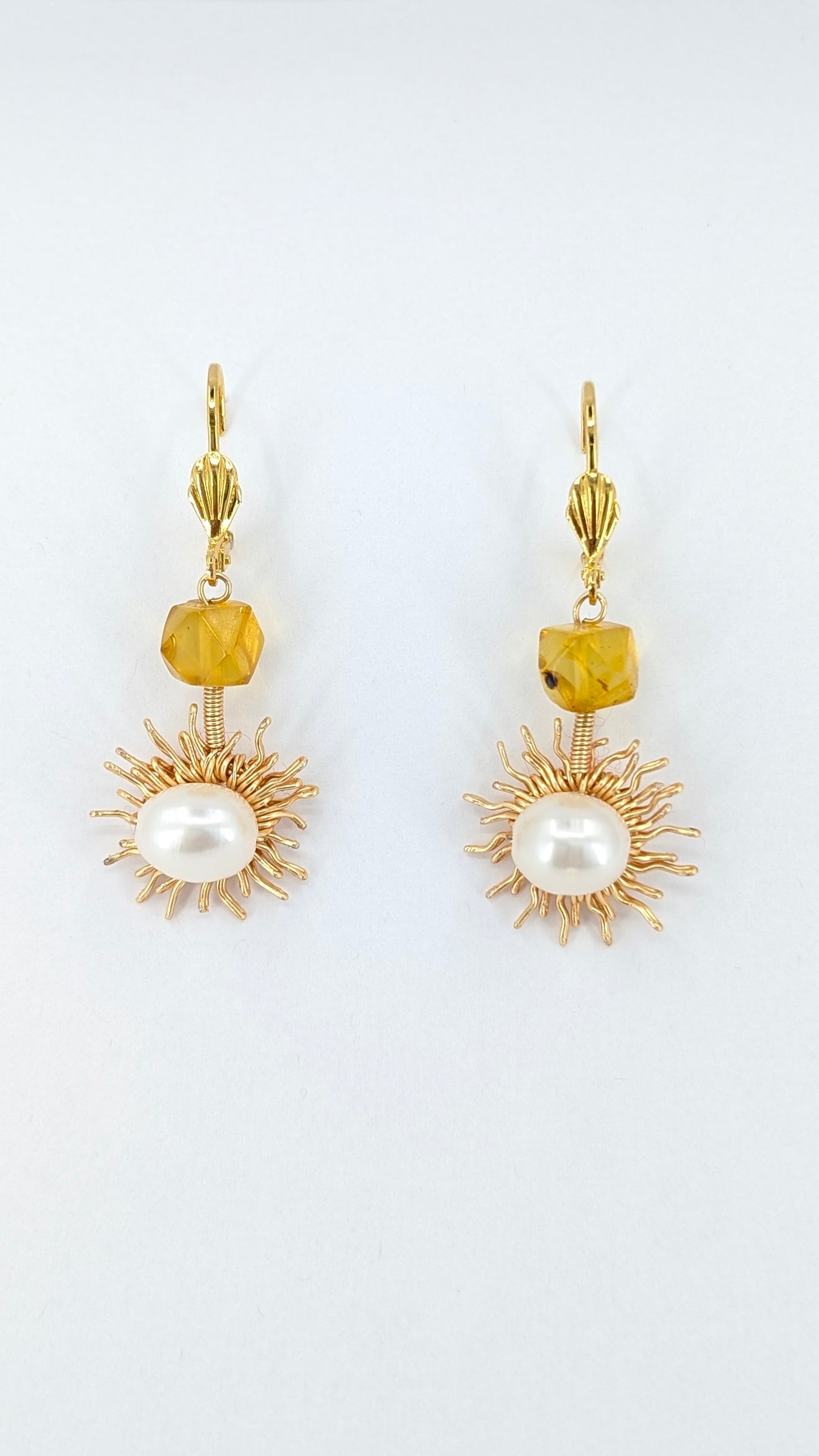 Honey drops Ambar with River pearl sunshine dangler earrings