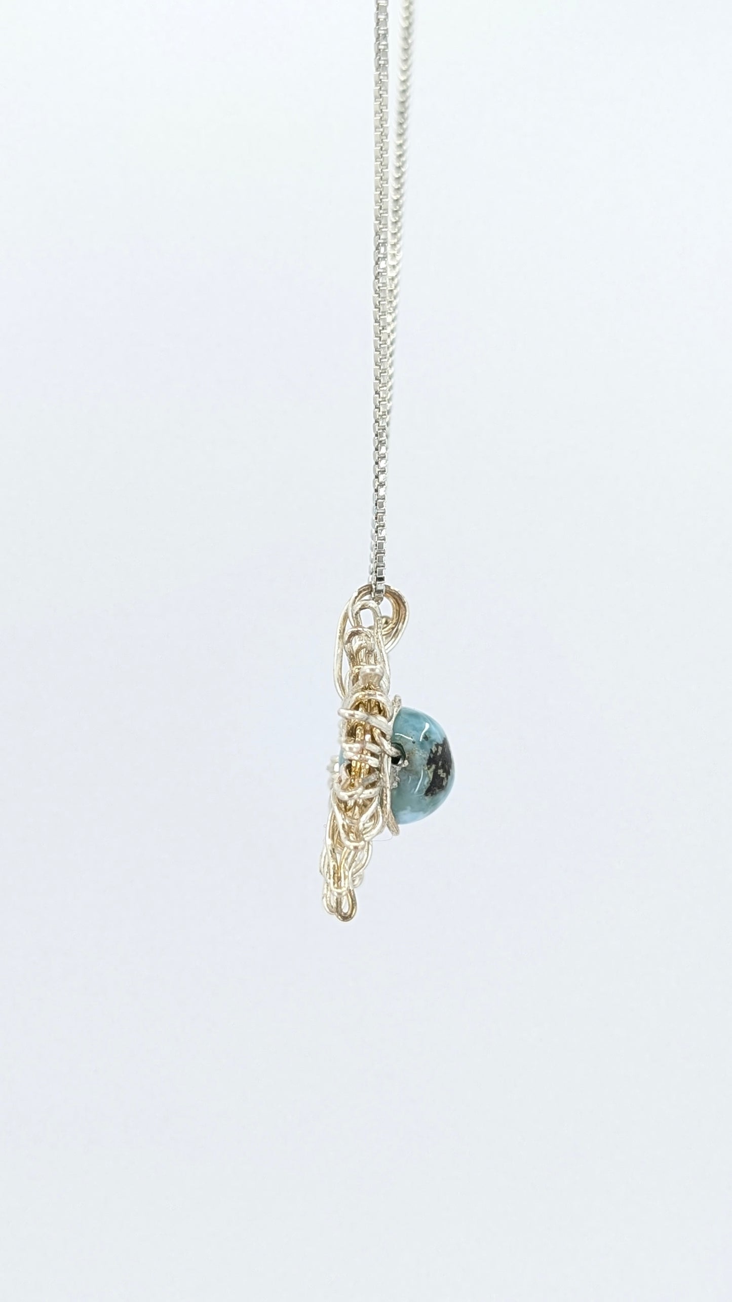 Sunshine larimar silver color necklace