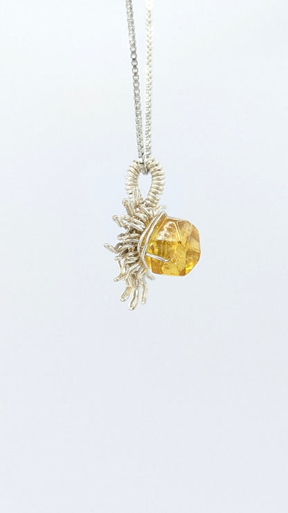 Sunshine Amber silver color necklace