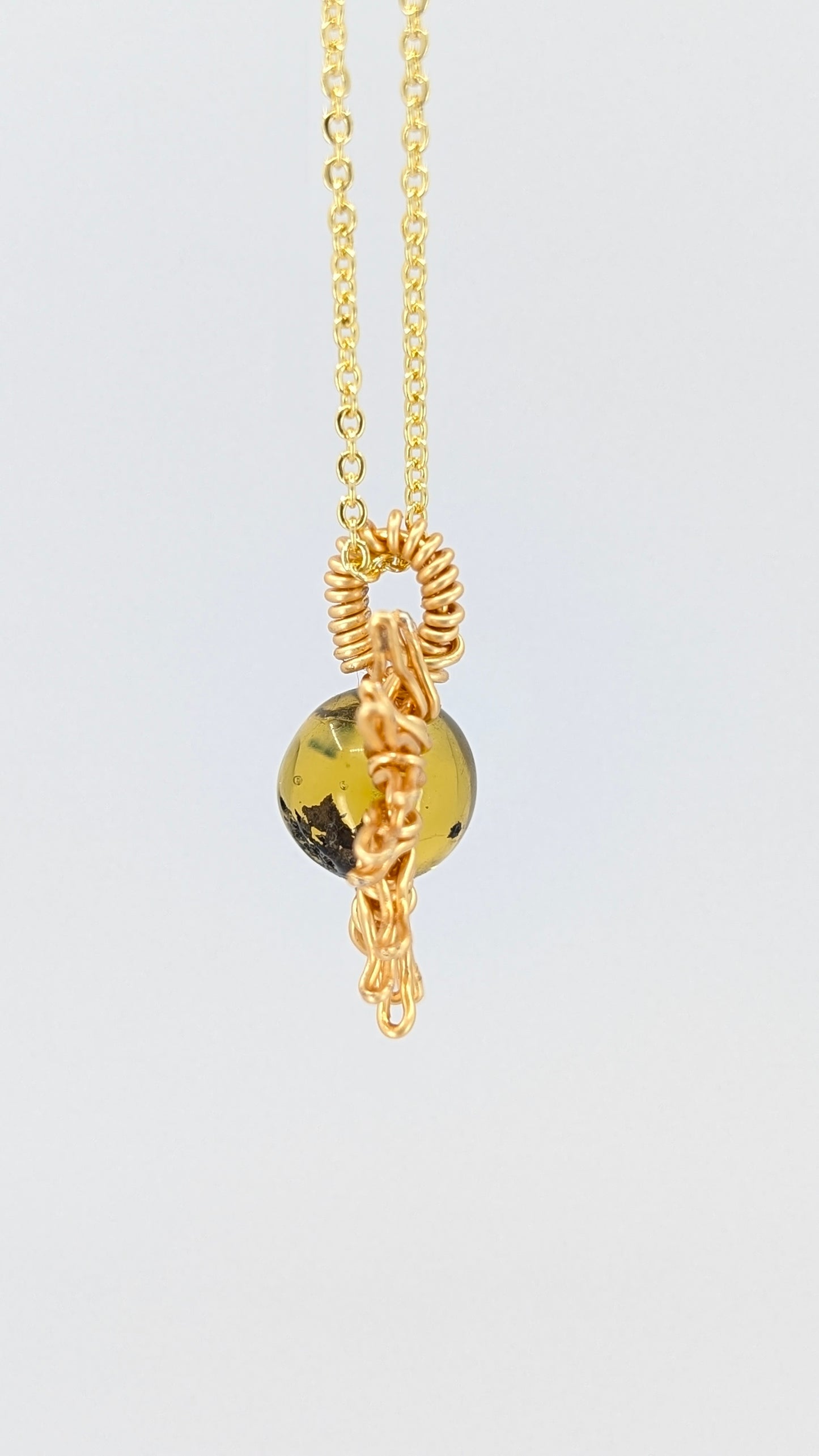 Dawn Amber Necklace – Gold Tone (Warm Rounded Amber)