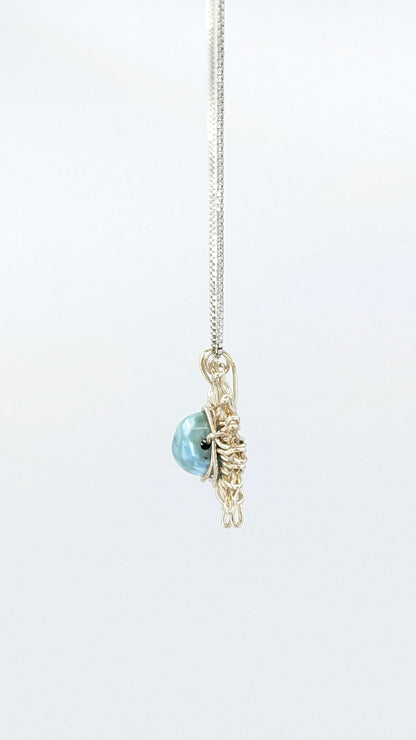 Sunshine larimar silver color necklace