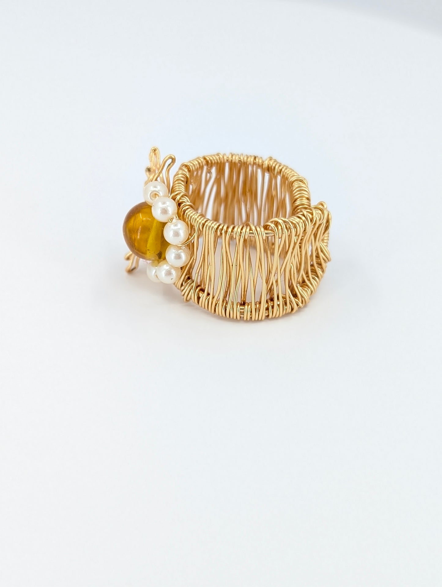 Sunset Half river pearl sunshine with amber ring