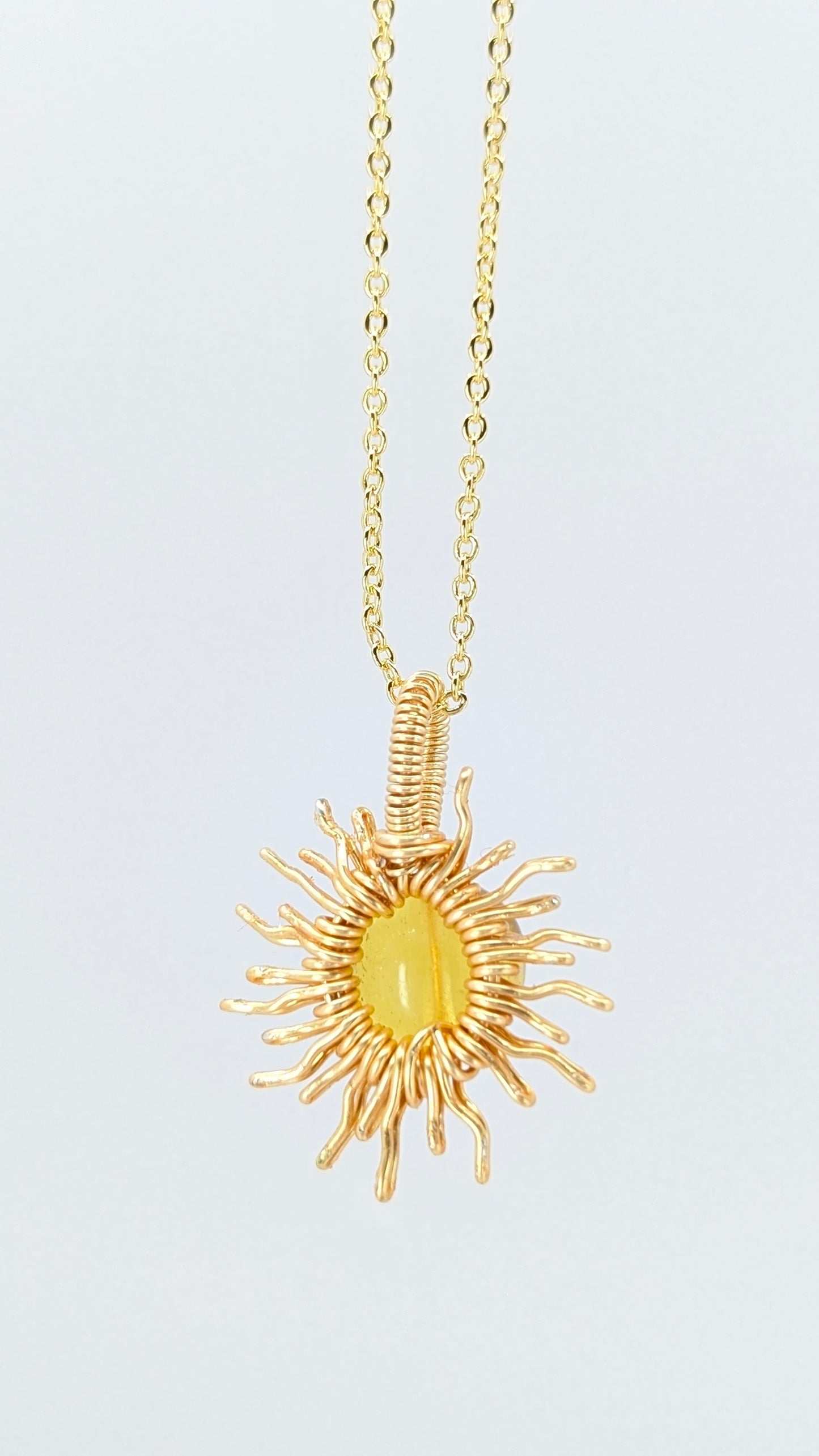 Amber Sunshine Necklace – Gold Tone (Light Rounded Amber)