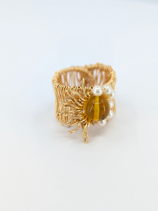 Sunset Half river pearl sunshine with amber ring