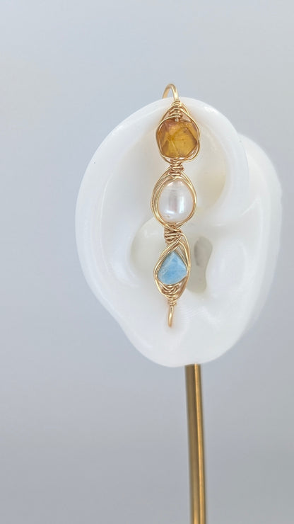 Triple stones ear pin